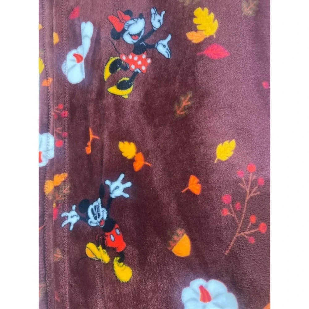 The Big One Disney Mickey Minnie Mouse Fall Autumn Plush Throw Blanket Burgundy